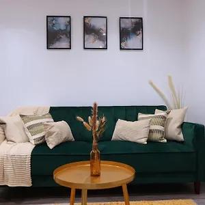 Cosy 1 Bedroom Apartment